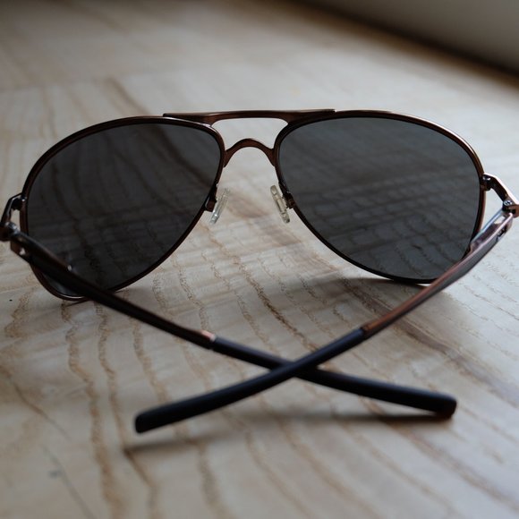 Oakley Aviator Sunglasses - Picture 7 of 11
